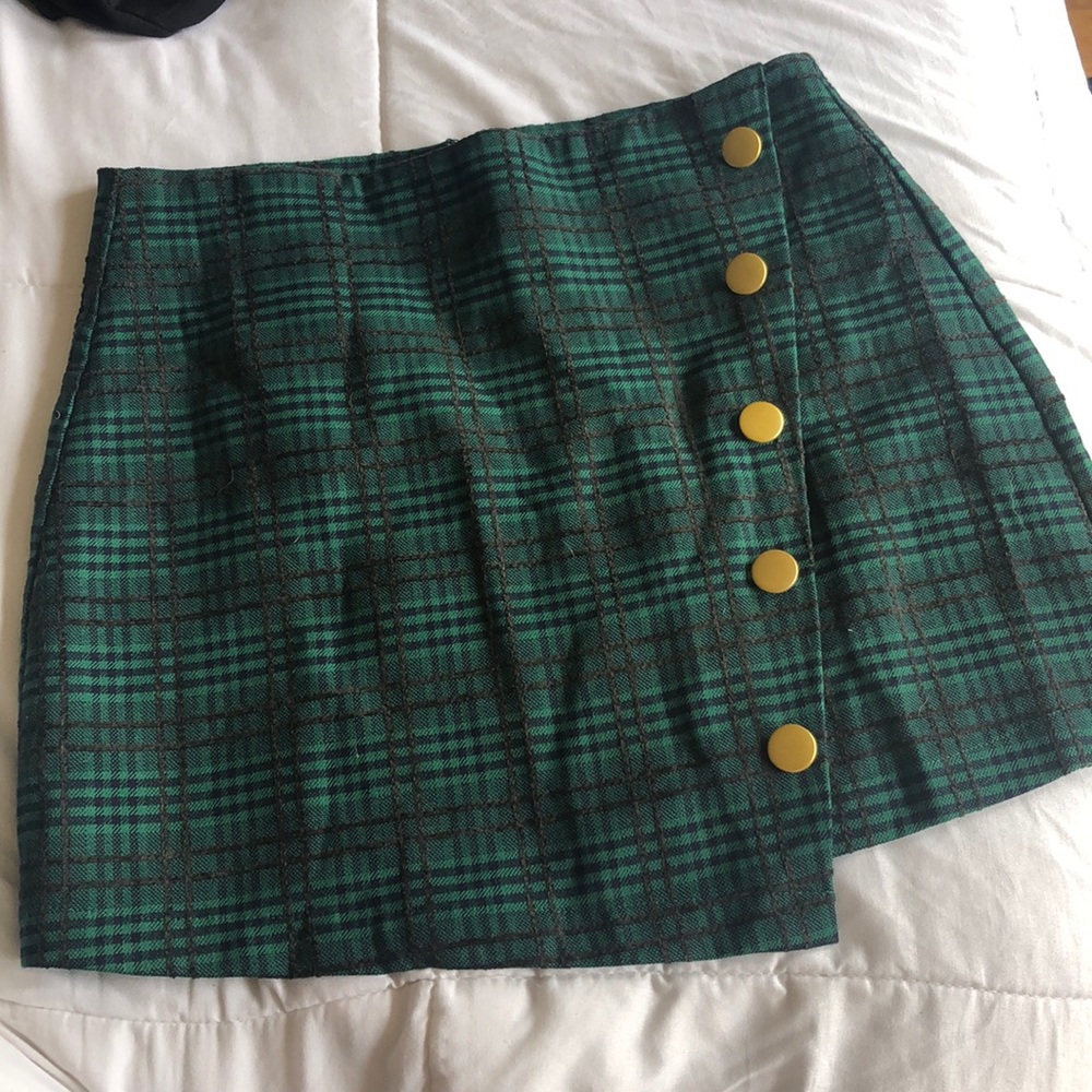 Forever 21 green plaid skirt